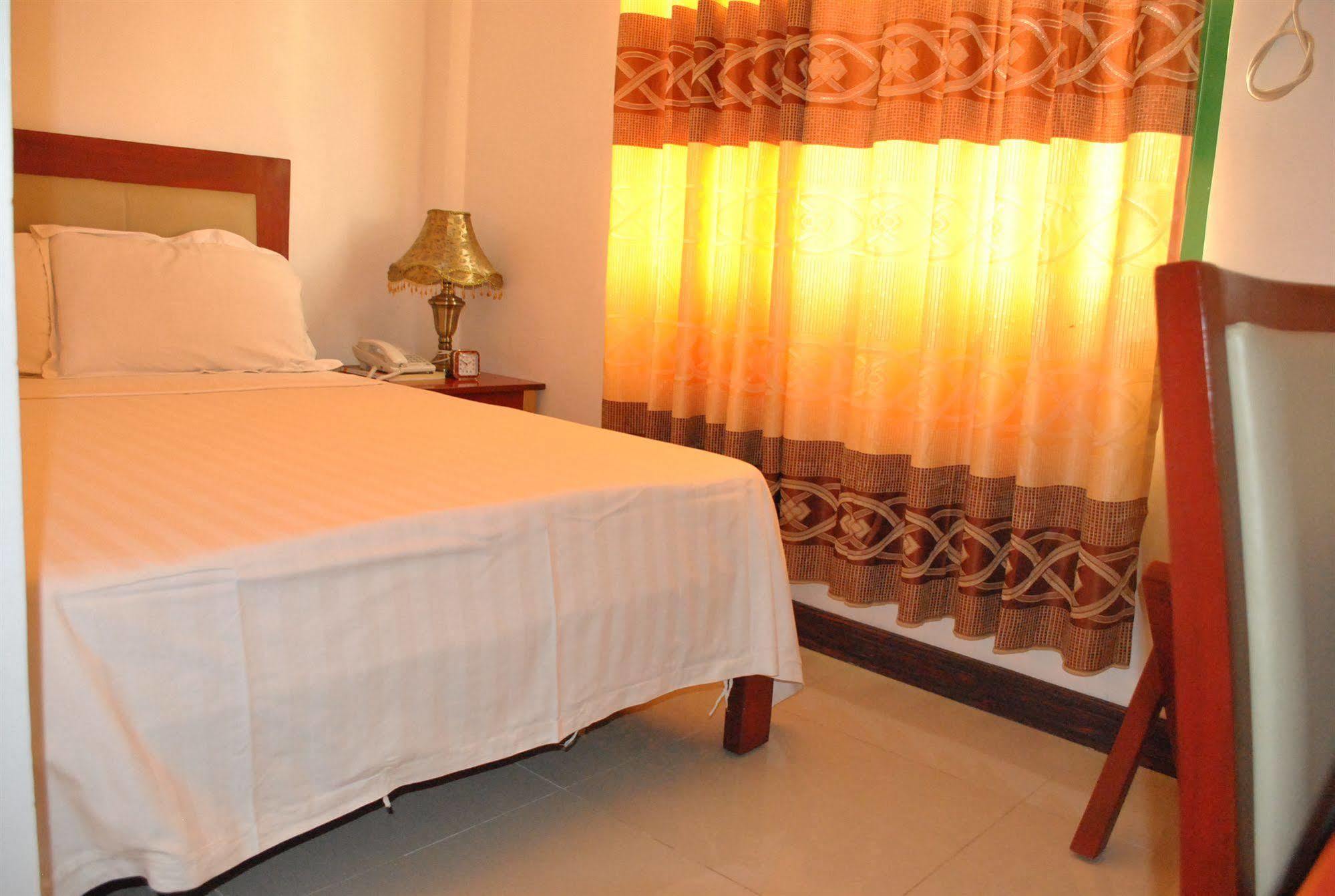 Dragon Home Inn Cebu Екстериор снимка